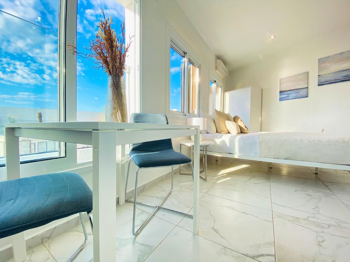 Phaedrus Living : Luxury Flat Lighthouse 75 Apartment Paphos Ngoại thất bức ảnh